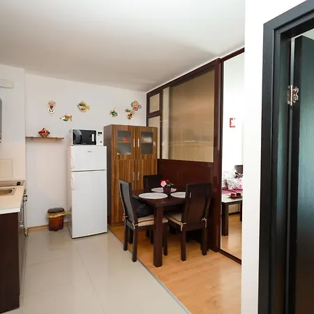 Apartman Santa Cruz *