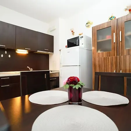 Santa Cruz Apartament *